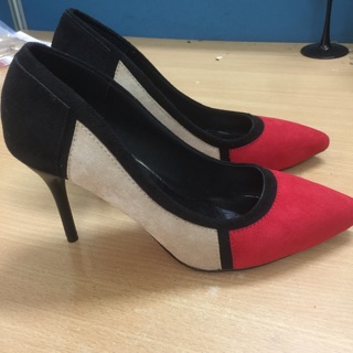 Giày cao gót ( size 38’39)