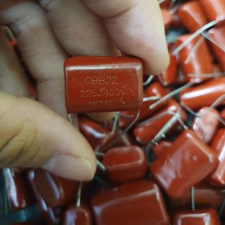 Tụ đỏ 225-400 vôn giá bán 10 con