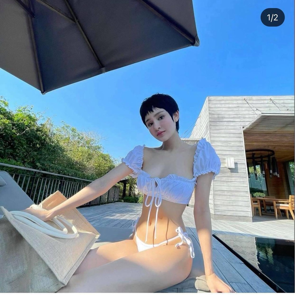 Bikini nữ 2 mảnh tay cộc trễ vai bèo quần tam giác và cạp cao R08