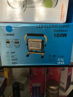 Đèn LED tích điện W808 siêu sáng