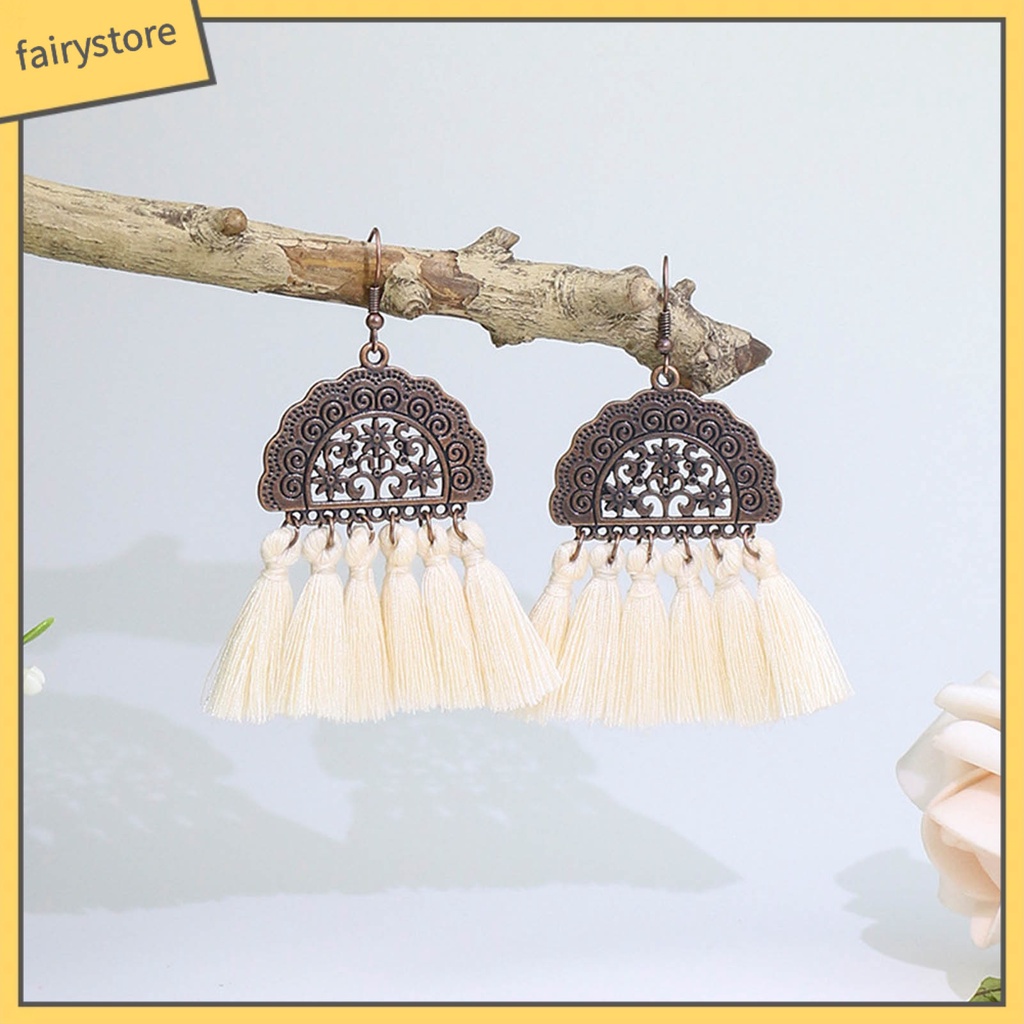 Khuyên tai nữ trang dáng dài tạo hình độc đáo thời trang