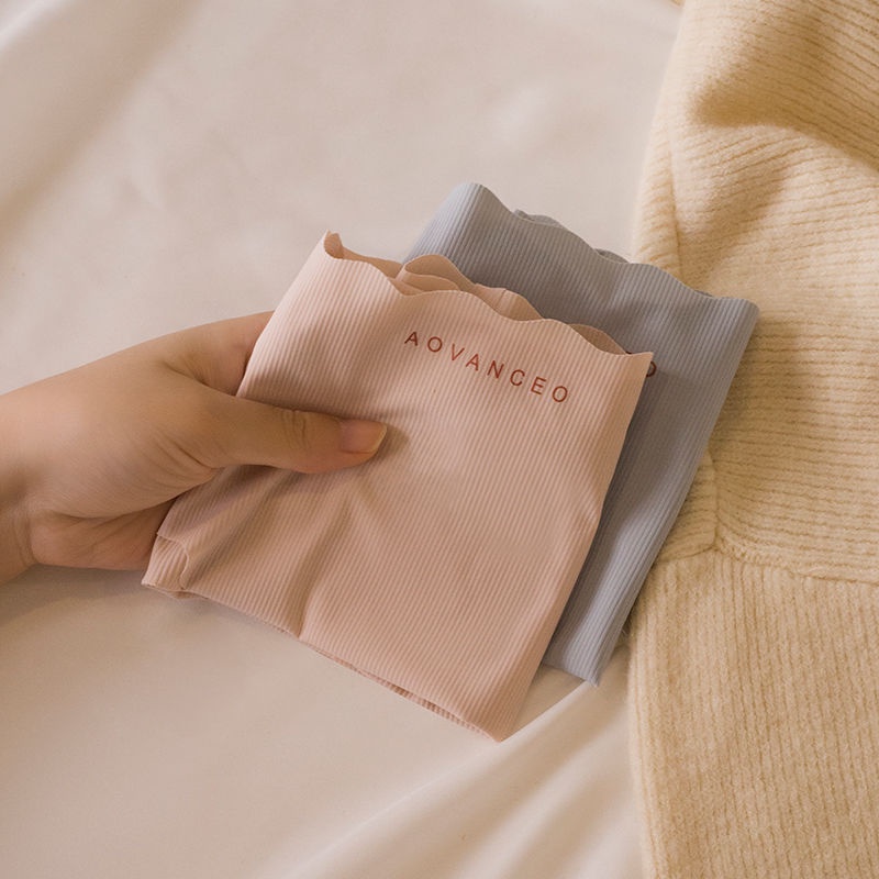 Quần Lót Lụa Mỏng Thoáng Khí Không Để Lại Dấu Vết Cho Nữ