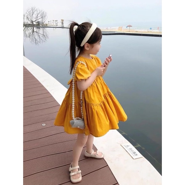 Đầm trơn bé gái tay phồng , tùng xèo rộng thích hợp với bé bánh bèo, size từ 15kg-40kg