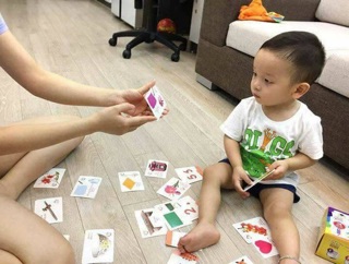 Bộ thẻ học thông minh cho bé