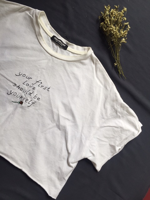Áo thun croptop kido (PASS Local brand KIDO