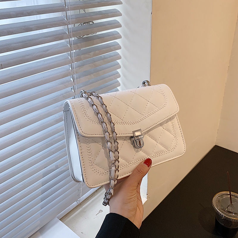 Túi Đeo Chéo mini Họa Tiết Hình Thoi Phối Dây Xích Thời Trang Mùa Hè Phong Cách Hàn Quốc Hàng Mới Dành Cho Bạn Nữ 2022