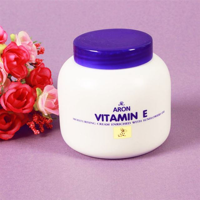 Vitamin E Aron Thái Lan & Kem Dưỡng Ẩm Body Thái Lan