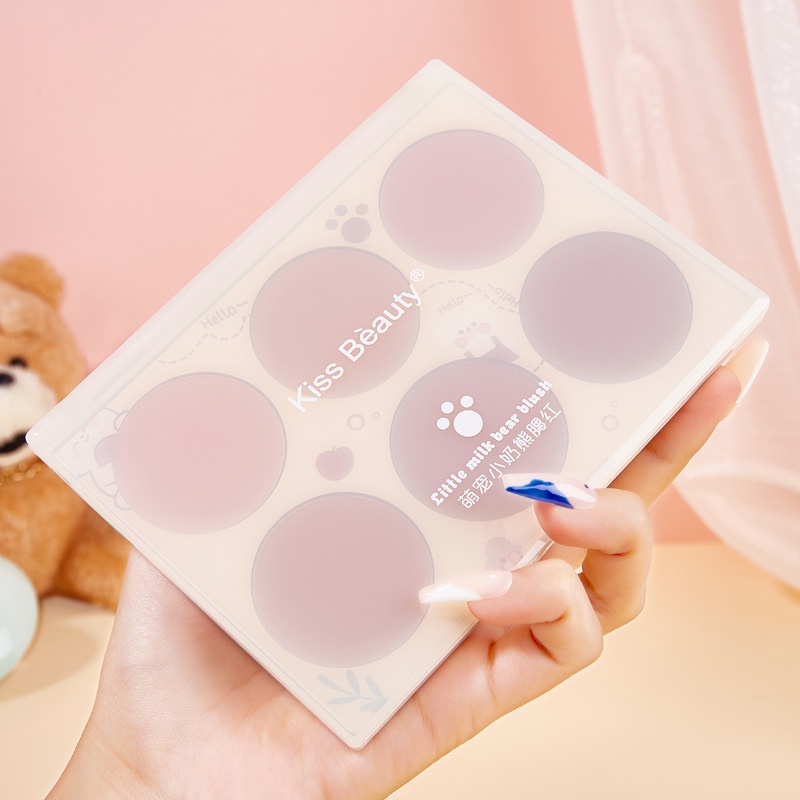 Kem má hồng Kiss Beauty tông lì và kim tuyến trang điểm tự nhiên | BigBuy360 - bigbuy360.vn