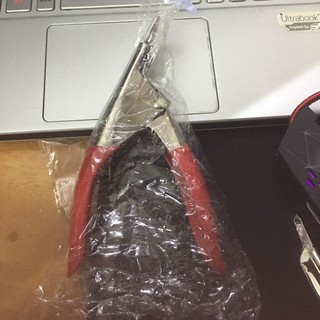 Kìm cắt móng giả, kềm bấm móng giả