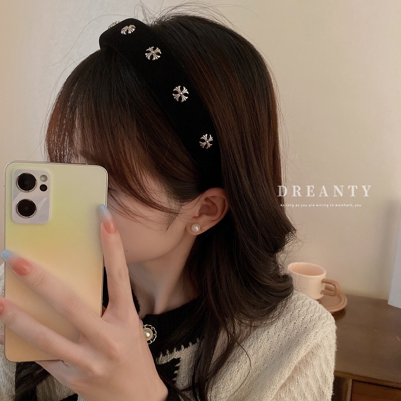 Băng Đô Cài Tóc Vải Nhung Hình Đầu Lâu Phong Cách Retro Hàn Quốc