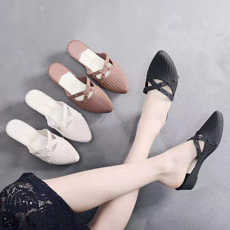 Nhập FSS9SEP hoàn 10% tối đa 20k xu Dép sục đi mưa cao 4p, sục nhựa quai chéo đi mưa màu đen, kem, cafe V184