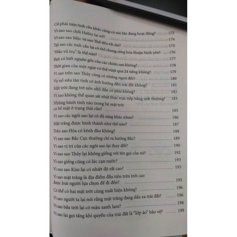 Sách - 10 Vạn Câu Hỏi Vì Sao Trẻ Hay Hỏi Nhất - Thế Giới Động Vật; Trái Đất - Địa Lý - Vũ Trụ