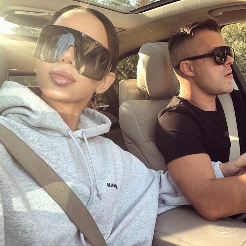 Kính Mát Gọng Vuông Phong Cách Vintage Cho Nam Và Nữ