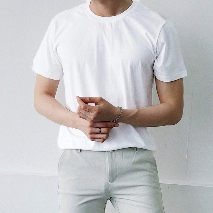 Áo Thun Trắng Nam Chất Thoáng Mát Phong Cách Năng Động