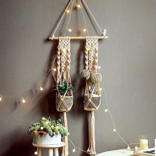 Mành macrame treo cây mộc mạc