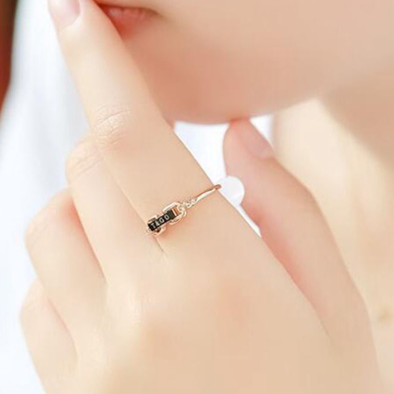 Nhẫn Mạ Vàng Hồng 18k Đính Kim Cương Giả Sang Trọng | Nhẫn Thiết Kế Chữ Cái Cho Nữ | Trang Sức Bằng Thép Không Gỉ Chống Thấm Nước Không Phai Màu Không Dị