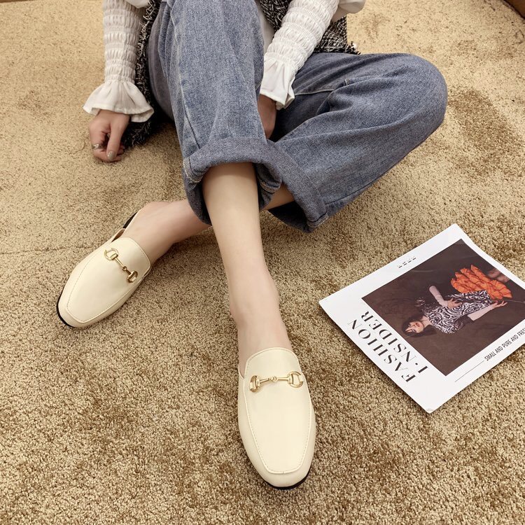 Dép Sục Nữ Khoá Trơn - kèm video