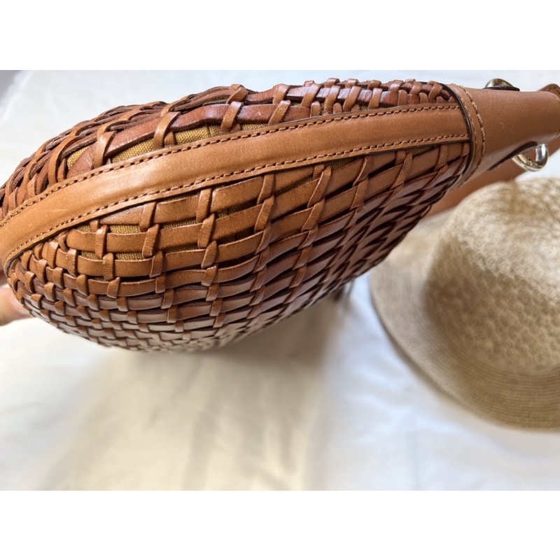 Túi da đan Cole Haan