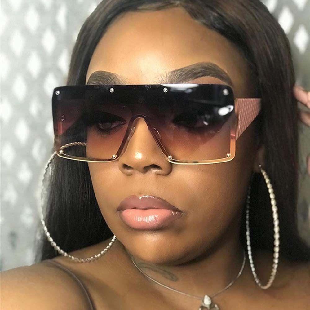 Kính Mát Gọng Vuông Lớn Màu Xanh Dương Gradient Thời Trang Cho Nữ