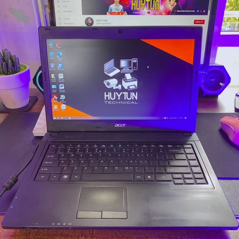 Laptop acer 4750 dùng văn phòng chơi LOL phím ssd mới