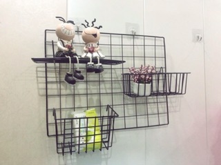 KHUNG LƯỚI TRANG TRÍ, GIỎ TREO, GIÁ ĐỂ ĐỒ, GIỎ TREO, GIỎ CÀI, KẸP GỖ, ĐINH GHIM ĐÓNG....