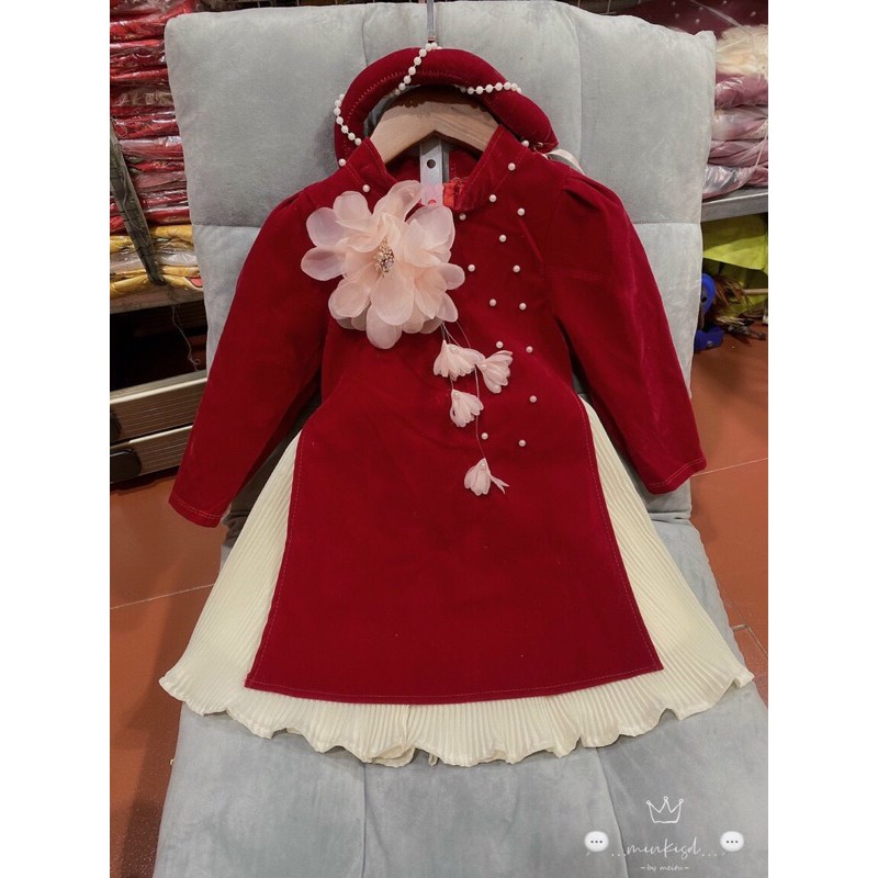 Set áo dài nhung hoa tặng kèm mấn cho bé 9-17kg