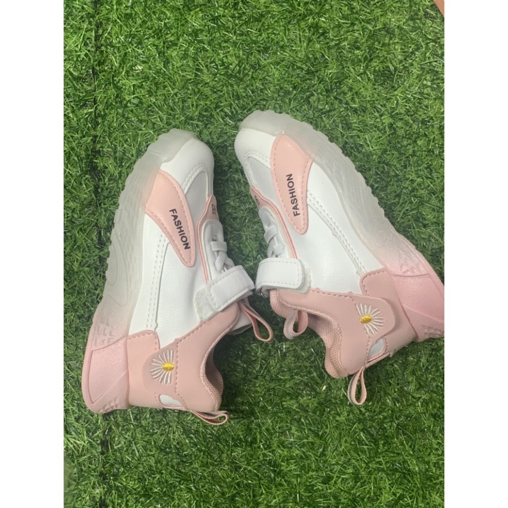 Giày Thể Thao Thêu Hoa Cúc Fashion Cho Bé Gái Hàng Quảng Châu Bao Chất (B8901)