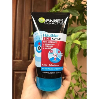 SỮA RỬA MẶT NGĂN MỤN ĐẦU ĐEN, MỤN BỌC 3 in 1-GARNIER