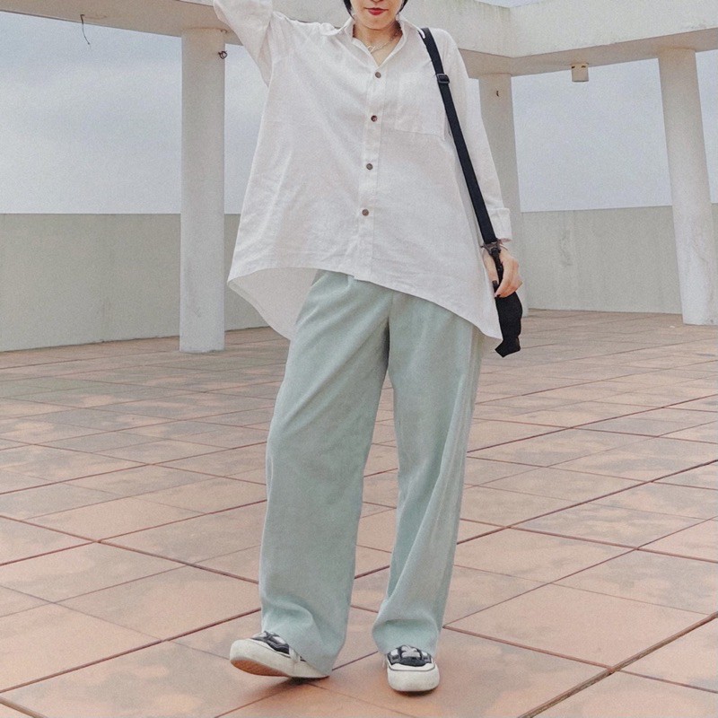 ÁO SƠ MI ĐUÔI TÔM FORM RỘNG