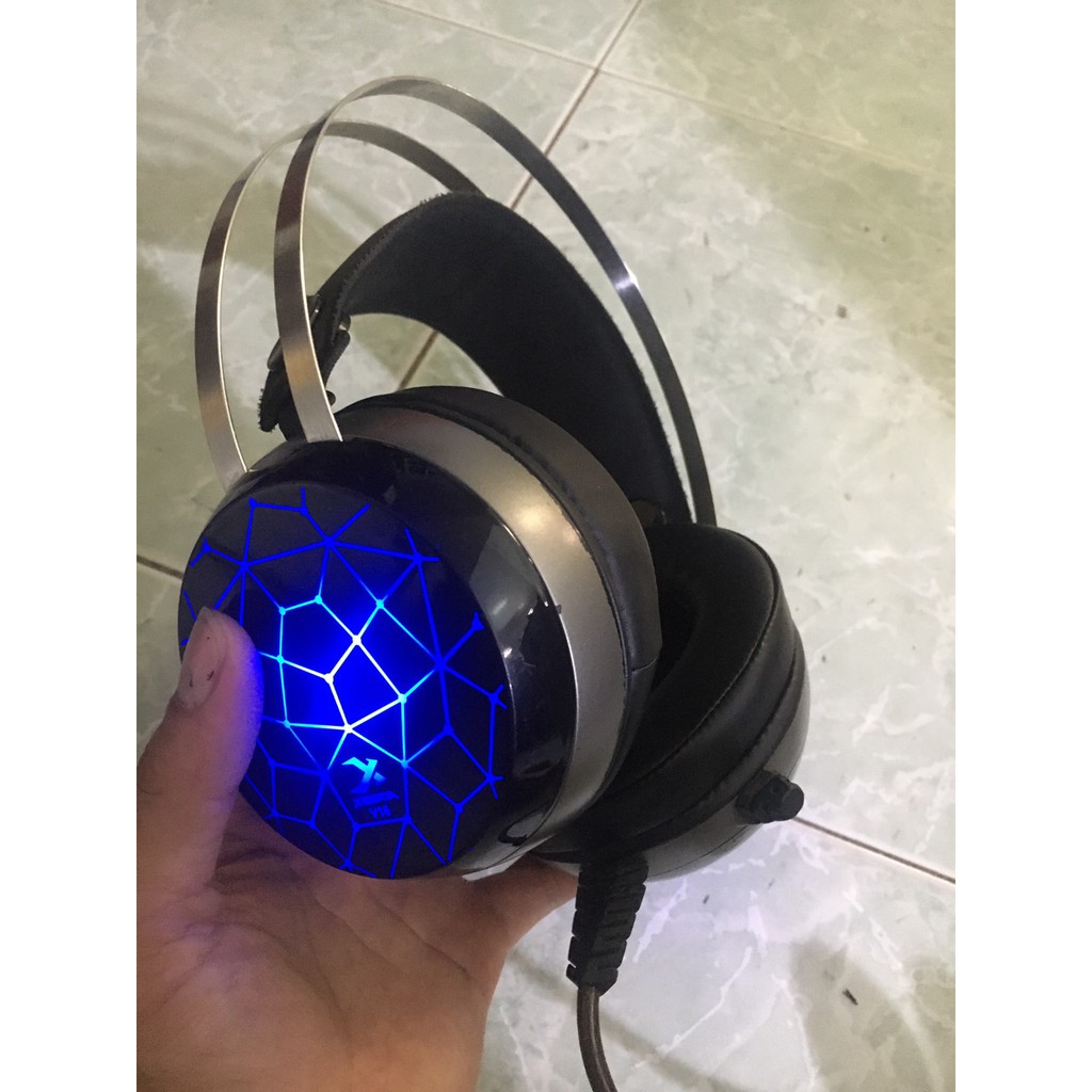 Tai nghe Xiberia V10 có Rung đèn led đẹp thay đổi âm thanh rất hay đang sử dụng tốt - Máy tính Hiệp Phát