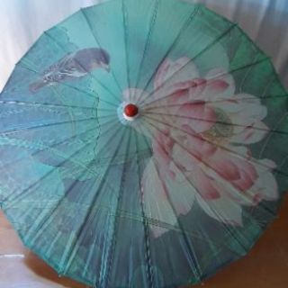 Dù giấy cổ trang