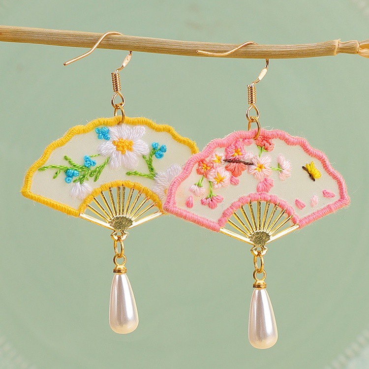 Khuyên Tai Thêu Thủ Công Phong Cách Trung Hoa