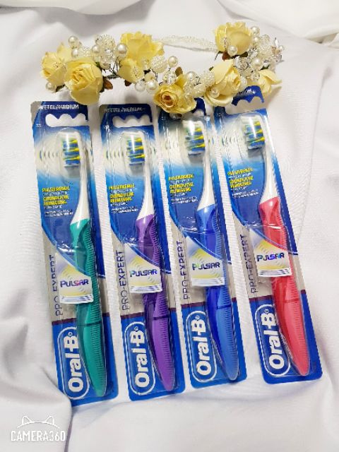 BÀN CHẢI ĐÁNH RĂNG CHẠY PIN Oral-B Pulsar.
Made in Germany