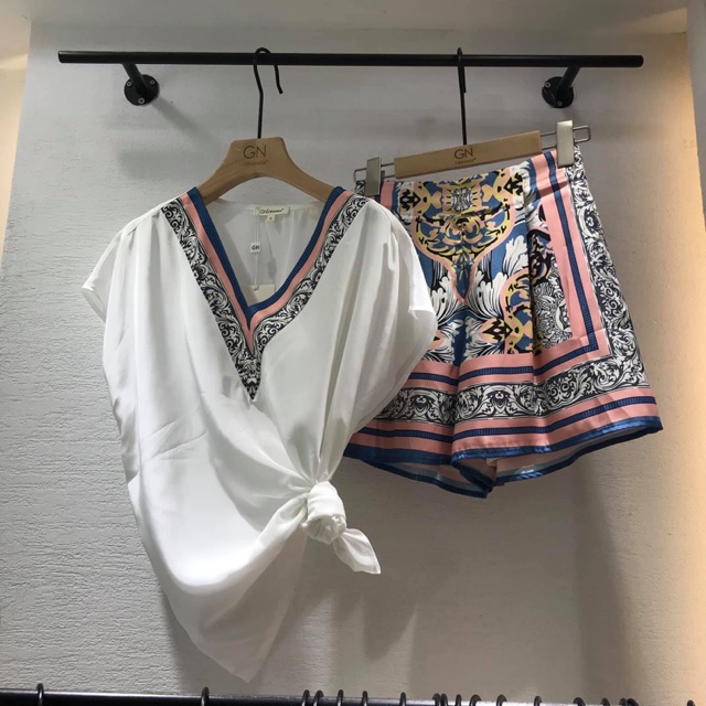 Combo 5 bộ quần áo