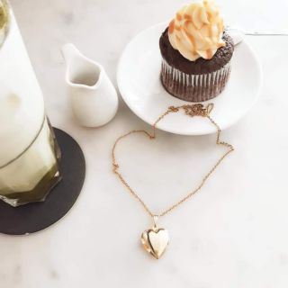 Heart locket necklace