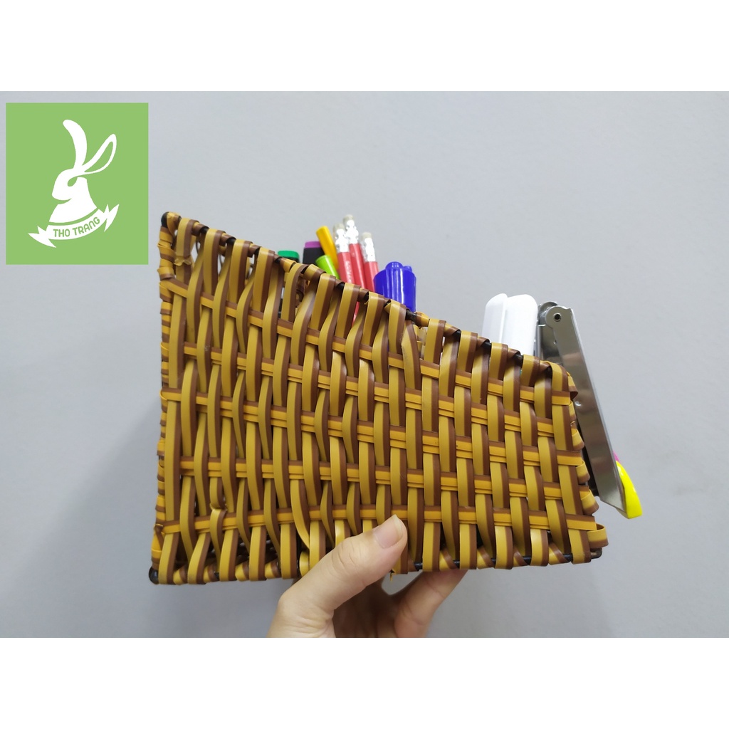 Khay Đựng Mỹ Phẩm, Đồ Dùng Văn Phòng Phẩm Đa Năng Bằng Nhựa Giả Mây Tre
