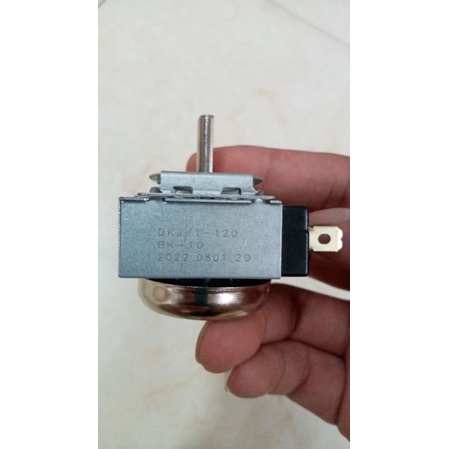 DKJ Bộ hẹn giờ cơ .AC 125-250V , 16A , dải thời gian 0-120 -phút.Sử dụng cho các loại bếp chiên,Lò nướng, nồi áp suất...