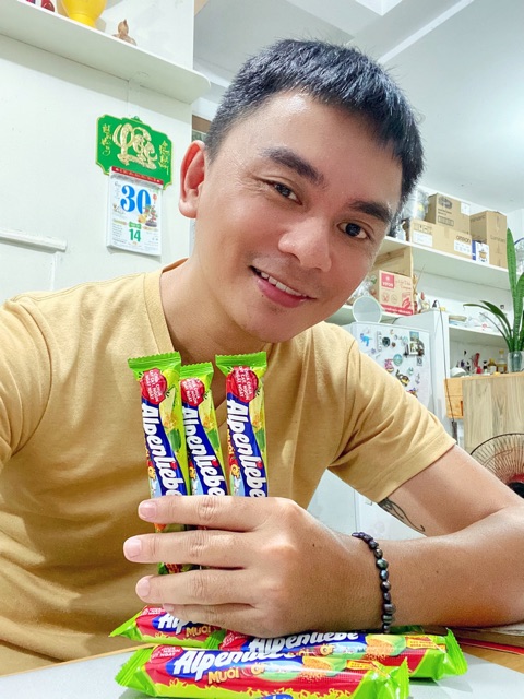 Kẹo xoài muối ớt Alpenliebe