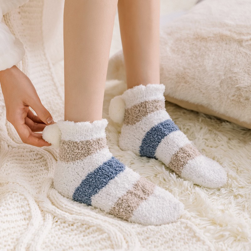 TLB16  Tất len bông lông cừu vân sọc 2 cục bông xinh chất siêu dày giữ ấm