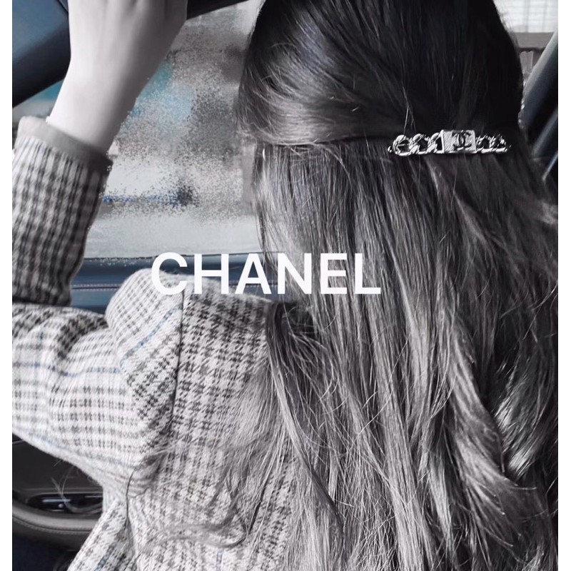 kẹp tóc chanel thương hiệu sang chảnh (hình tự shop chụp)