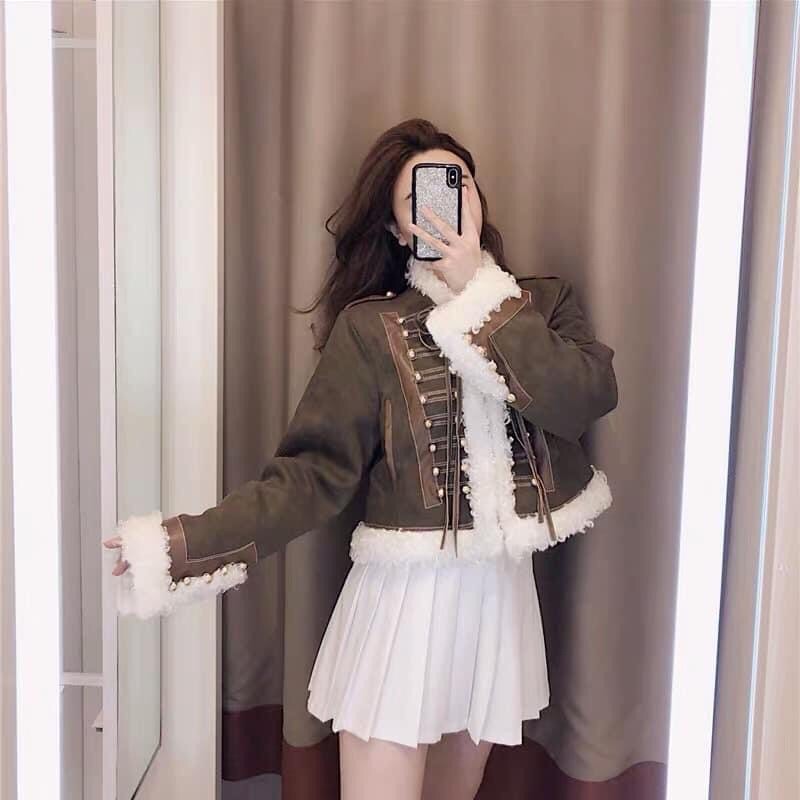 Áo khoác viền lông