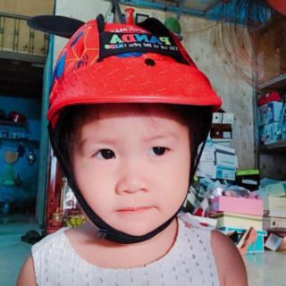 Nón bảo hiểm cho bé