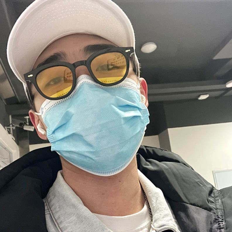 Kính Râm Thời Trang Nam Nữ Gọng Tròn Hàn Quốc D69