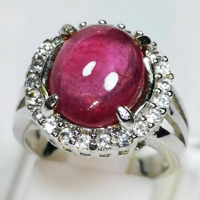 Nhẫn Đính Đá Ruby Tự Nhiên Hình Chim Bồ Câu