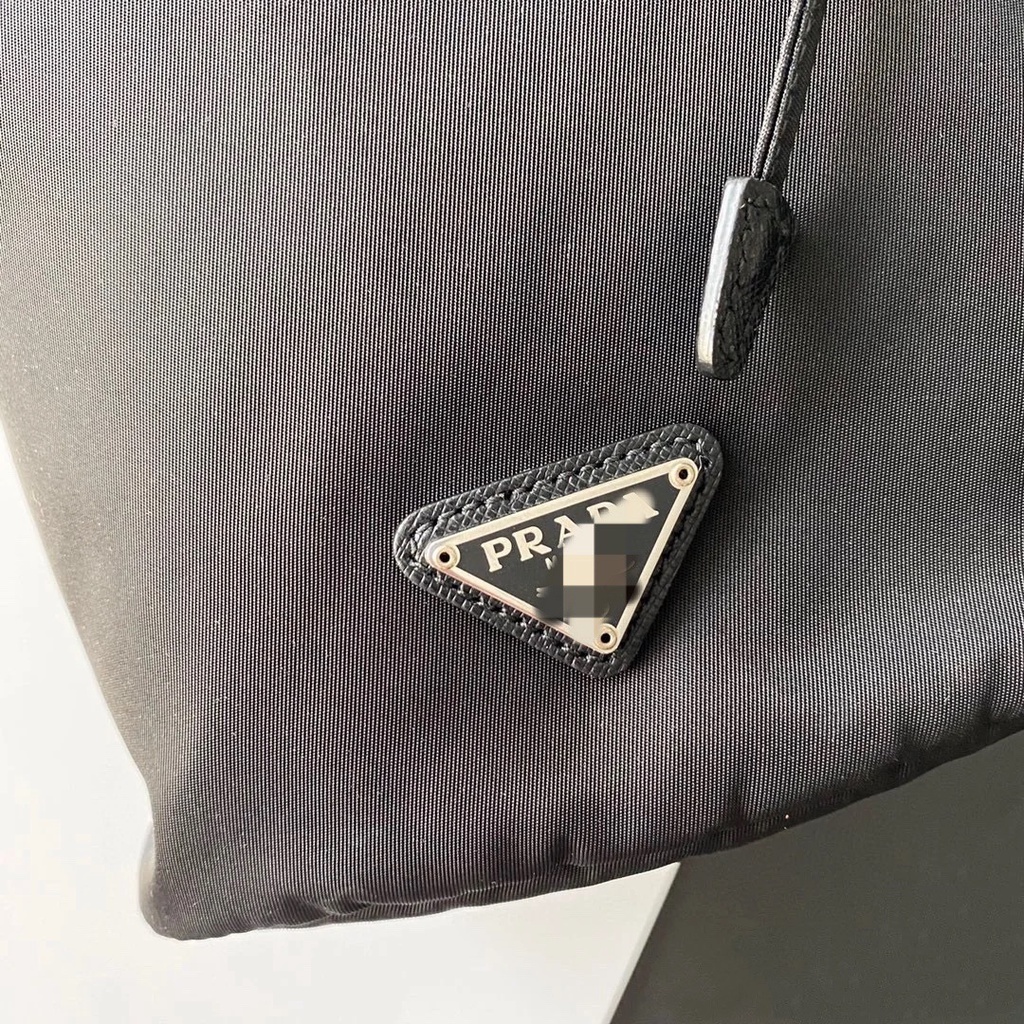 Túi Đeo Chéo Dây Rút mini Thiết Kế Mới Phong Cách Đường Phố Thời Trang Cho Nữ