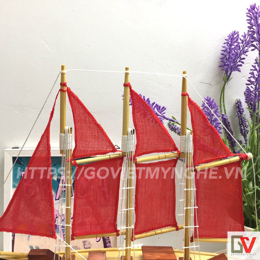 [Không lắp ráp] Mô hình thuyền gỗ trang trí nhà cửa - Thuyền gỗ Atlantic của Mỹ - Dài 32cm - Buồm đỏ
