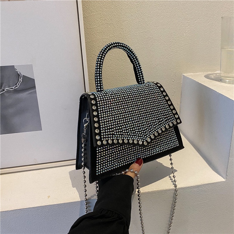 Túi Xách Nữ Đính Đá Thời Trang Sang Trọng