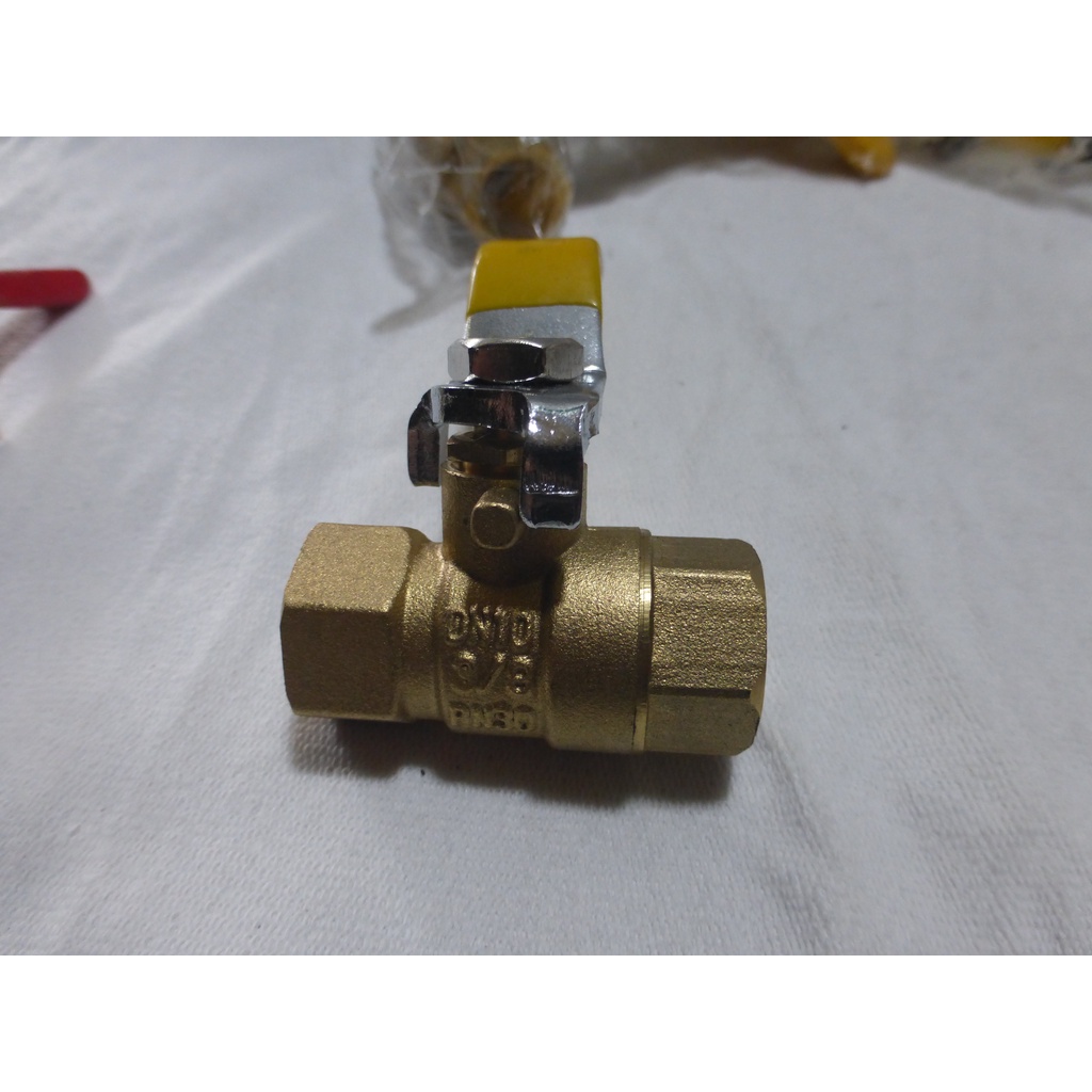 Van gạt bi đồng thau