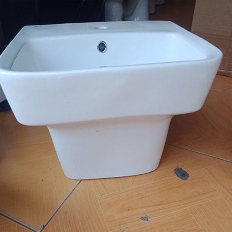 Lavabo treo tường, chậu rửa mặt liền chân che bộ xả cao cấp