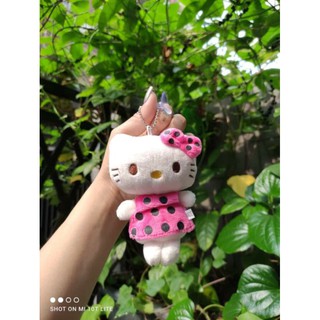 Móc khóa hello kitty chấm bi